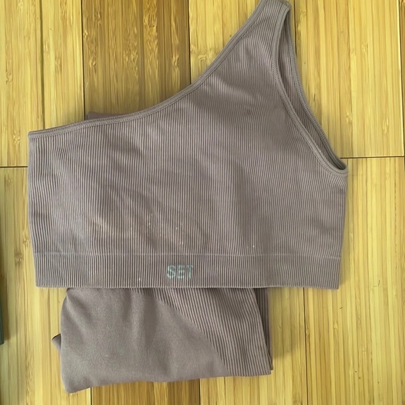 Set Active set in Ginger - Picture 9 of 9